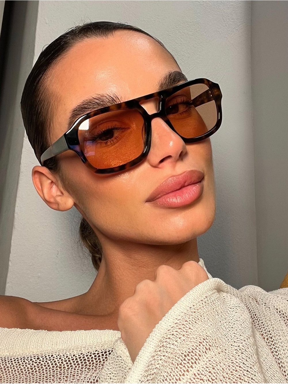 Vehla Dixie Sunglasses (Choc Tort/Cinnamon Colour)